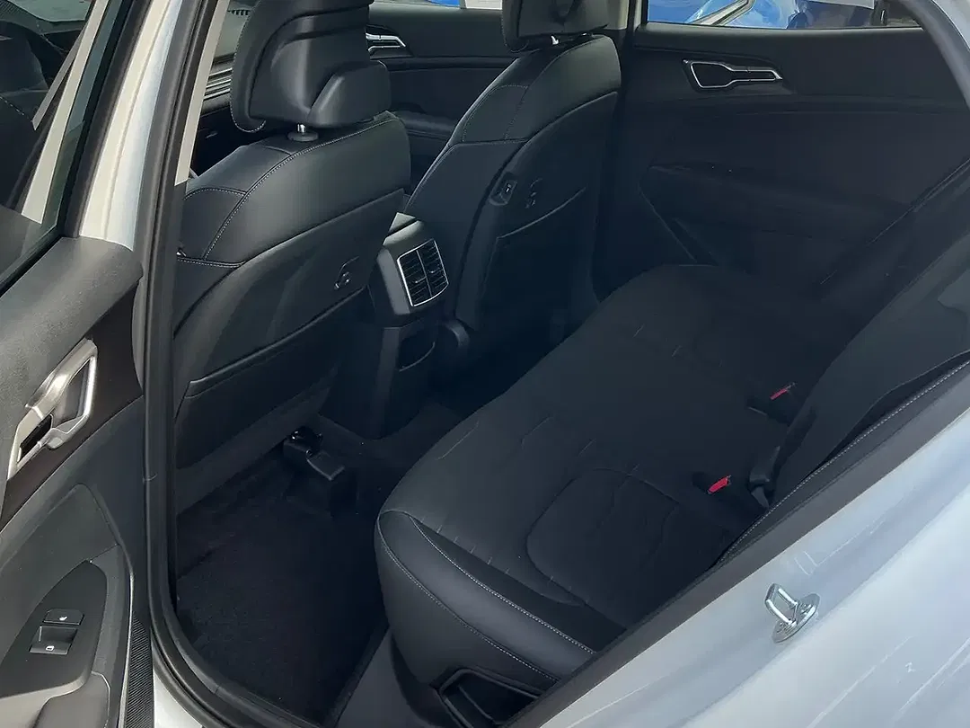 Kia Sportage - Thumbnail 9