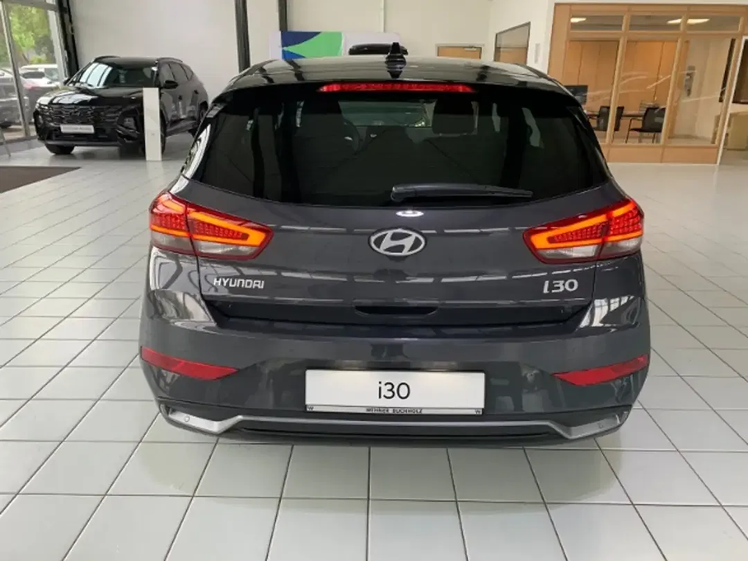 Hyundai i30 - Thumbnail 6