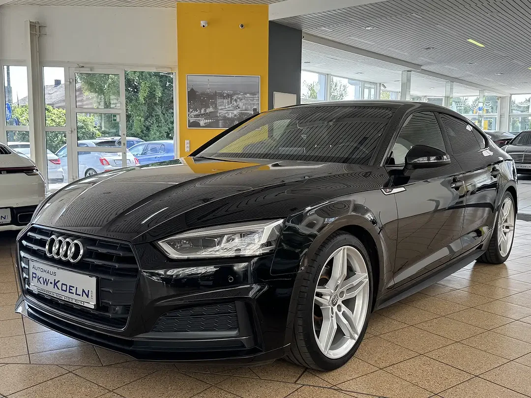 Audi A5 - Afbeelding 1