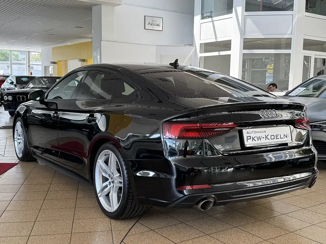 Audi A5 - Thumbnail 4