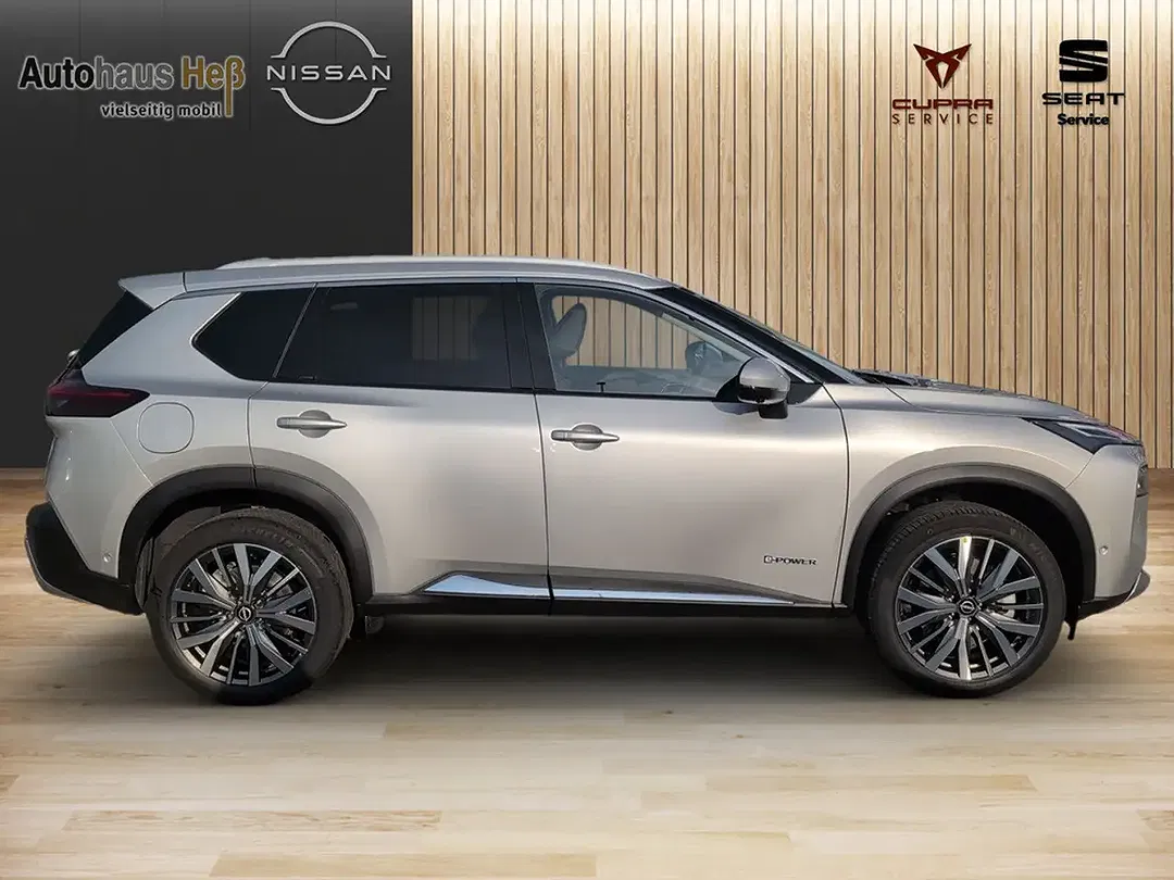 Nissan X-Trail - Thumbnail 4