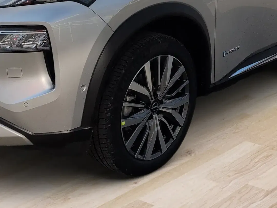 Nissan X-Trail - Thumbnail 9