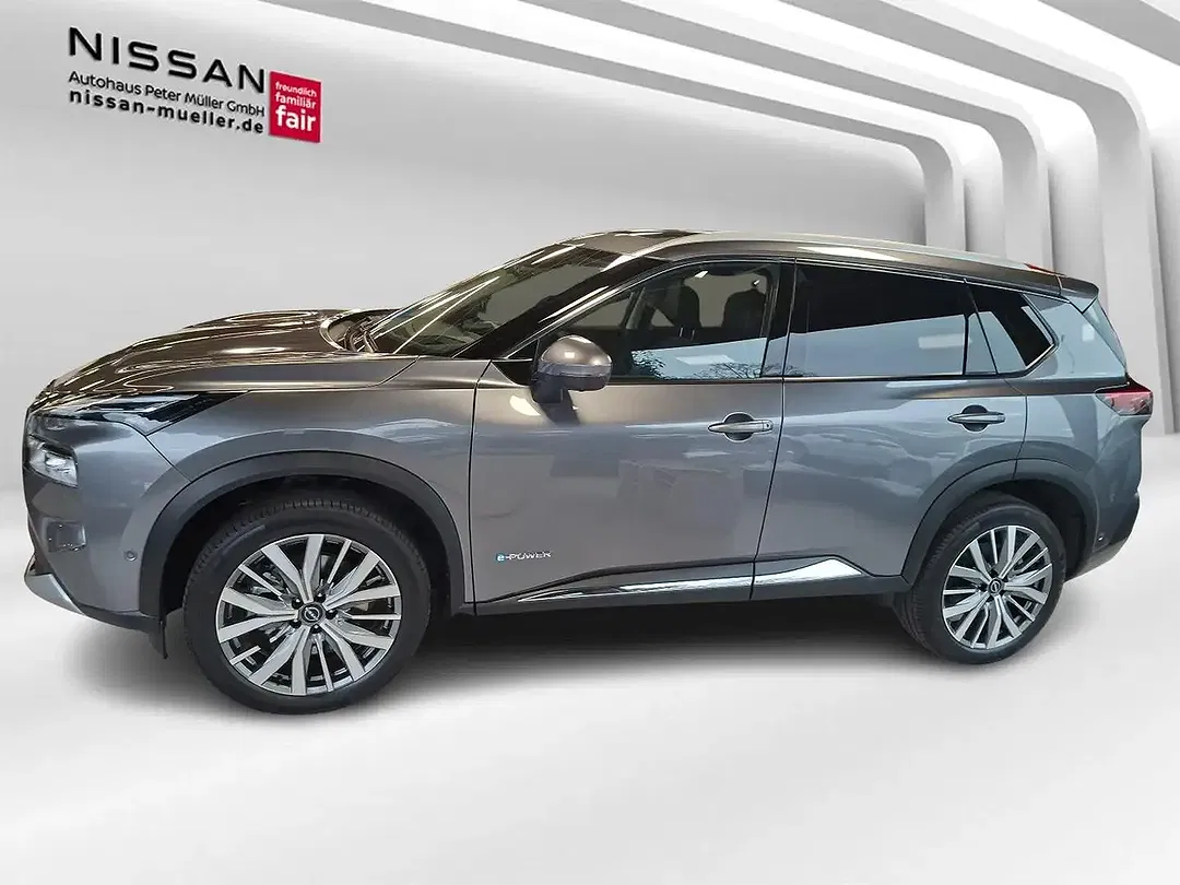 Nissan X-Trail - Thumbnail 2