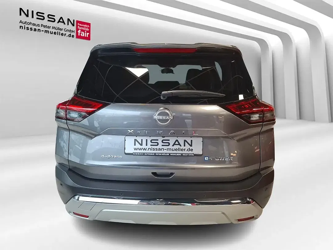 Nissan X-Trail - Thumbnail 4