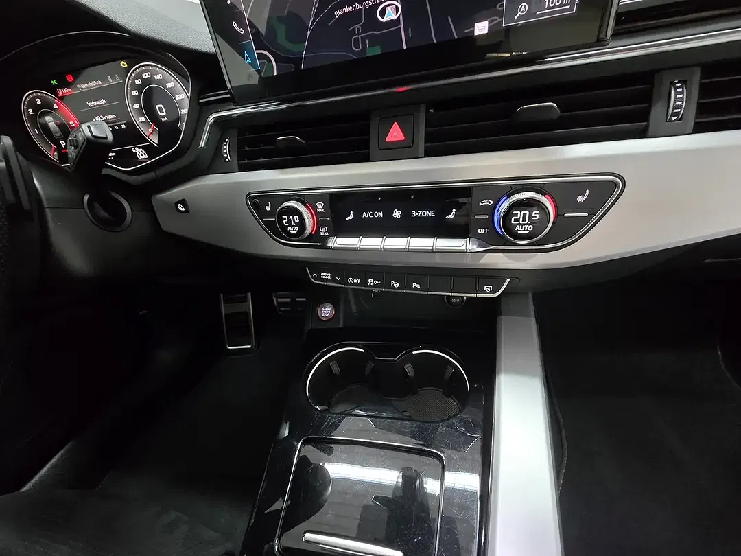 Audi S4 - Thumbnail 11