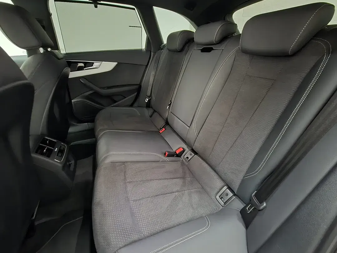 Audi S4 - Thumbnail 7