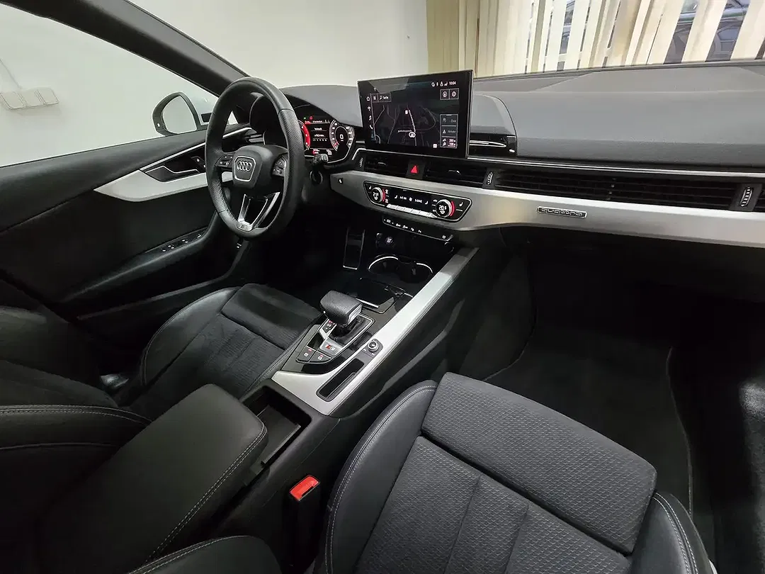 Audi S4 - Thumbnail 9