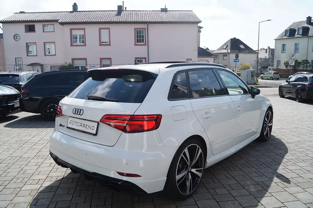 Audi RS3 - Thumbnail 5