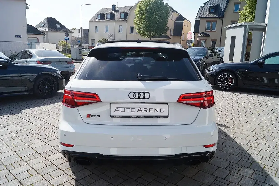Audi RS3 - Thumbnail 6
