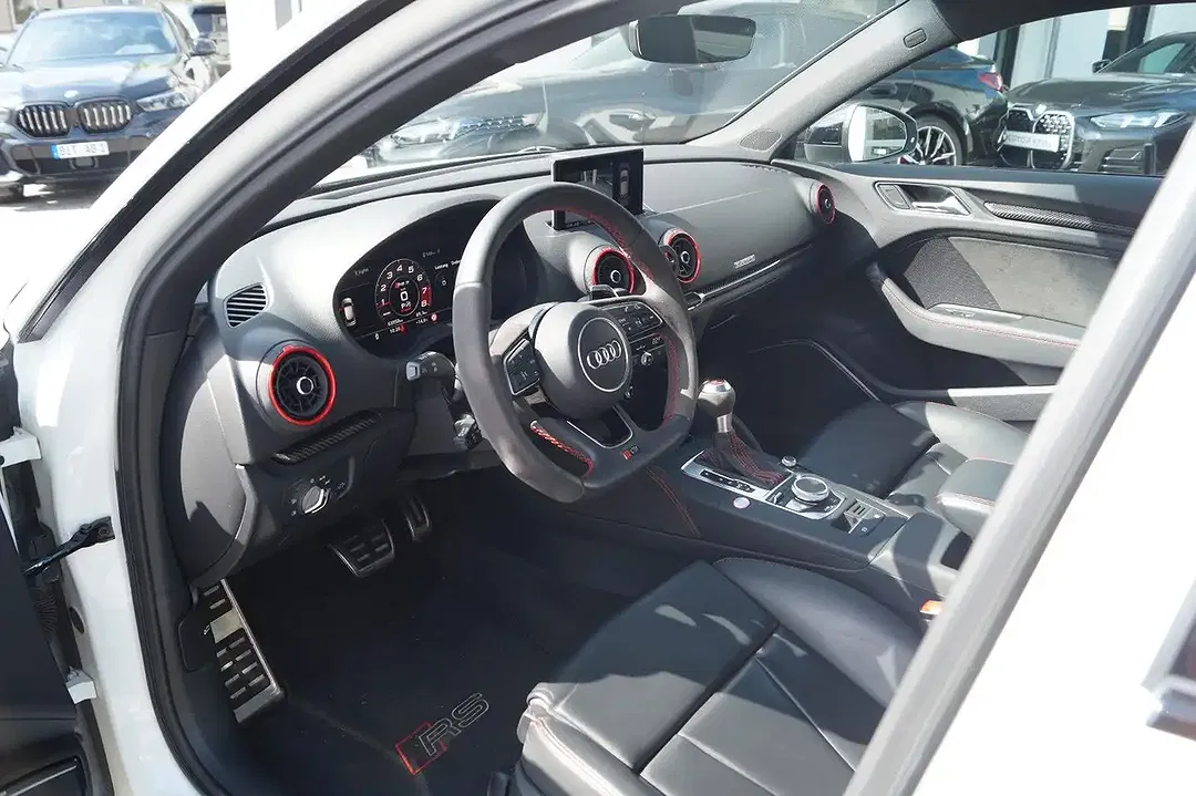 Audi RS3 - Thumbnail 9