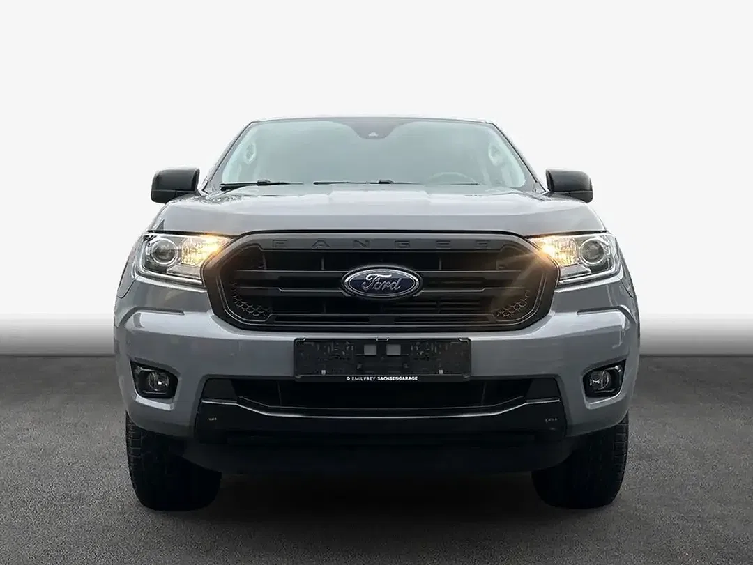 Ford Ranger - Thumbnail 3