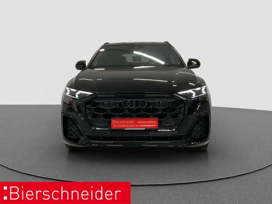 Audi Q8 - Thumbnail 2