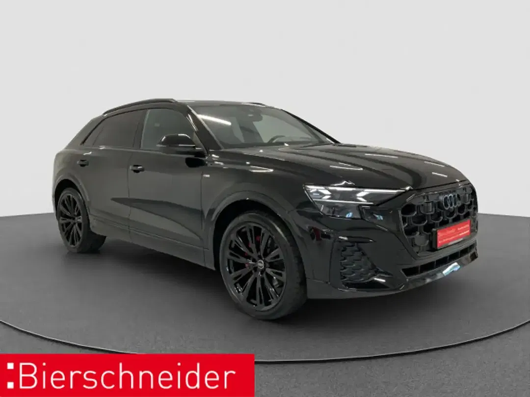 Audi Q8 - Thumbnail 3