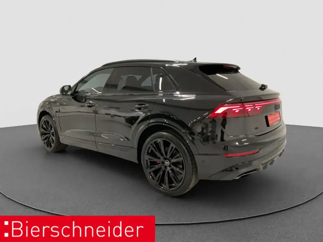 Audi Q8 - Thumbnail 5