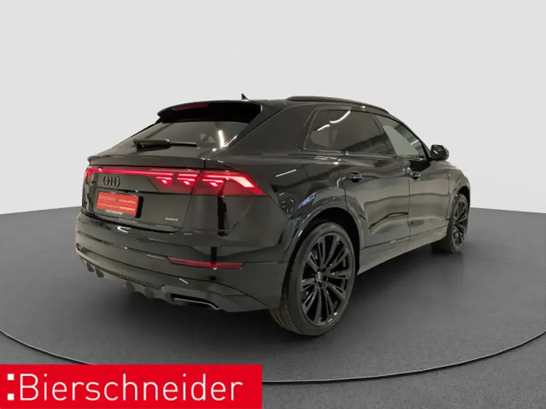 Audi Q8 - Thumbnail 6