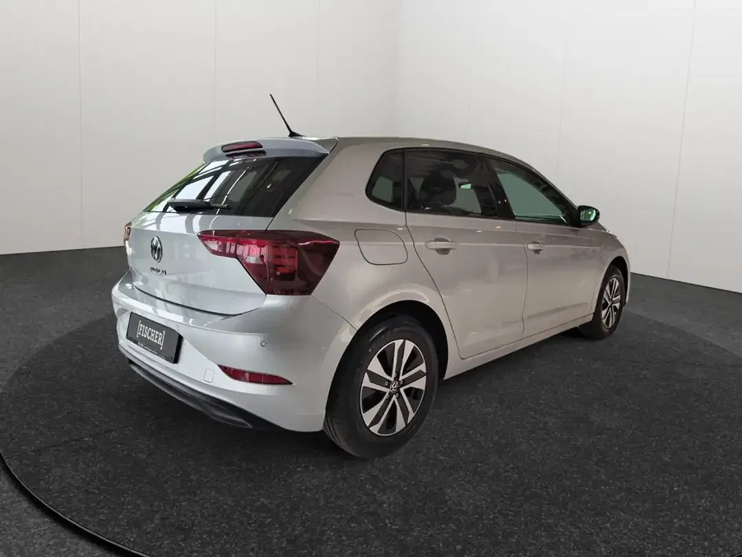 Volkswagen Polo - Thumbnail 5
