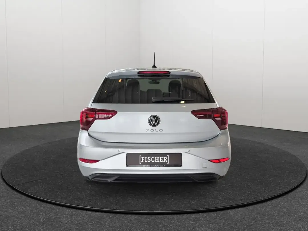 Volkswagen Polo - Thumbnail 6