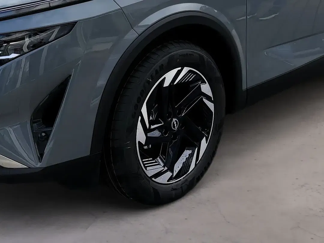 Nissan Qashqai - Thumbnail 11