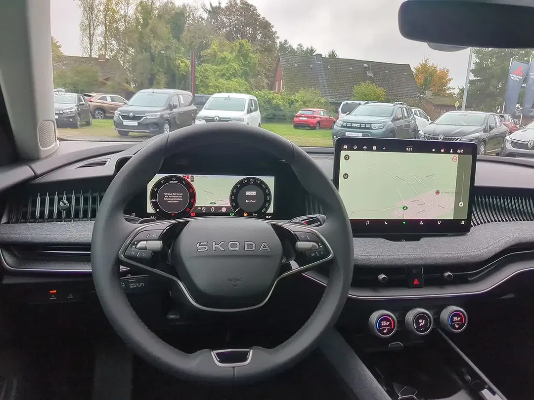 Skoda Superb - Thumbnail 7