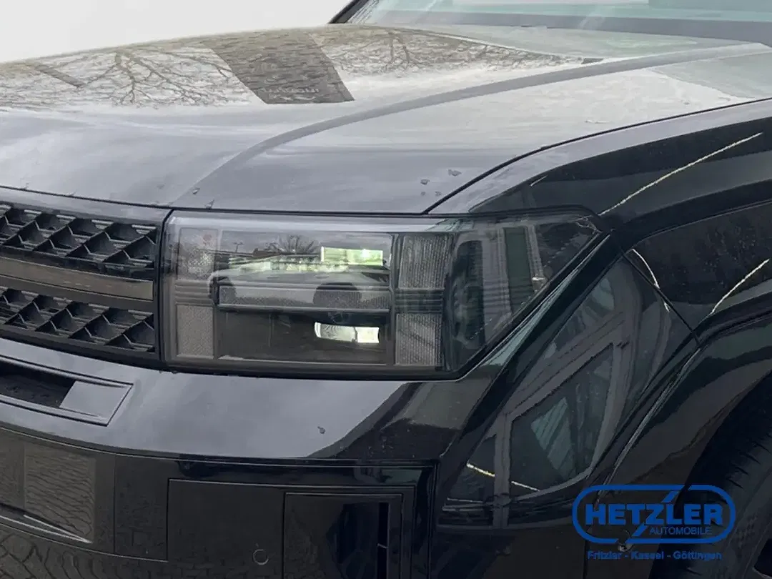 Hyundai SANTA FE - Thumbnail 5