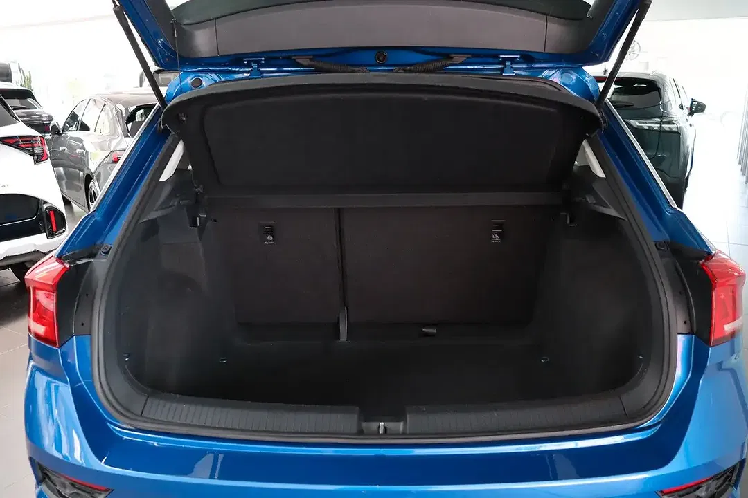 Volkswagen T-Roc - Thumbnail 15