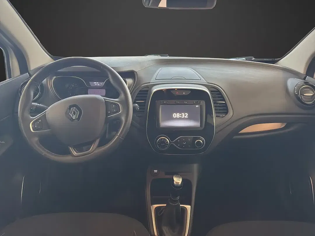 Renault Captur - Thumbnail 13