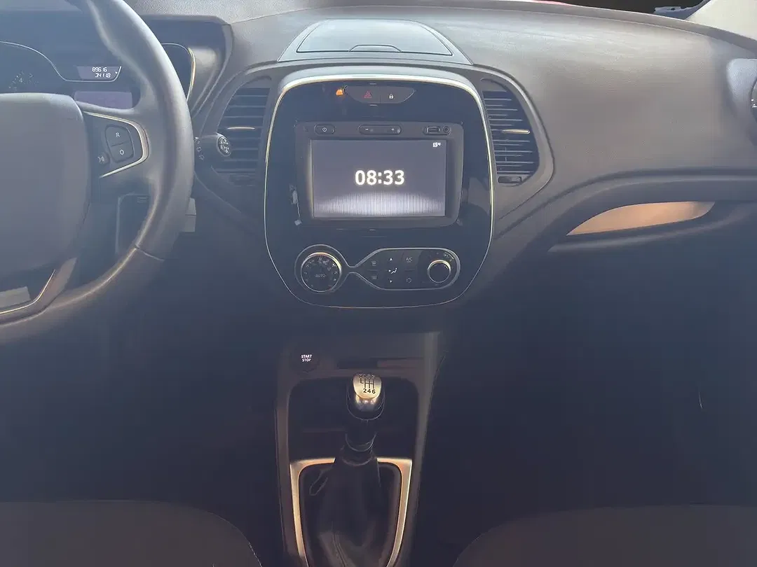 Renault Captur - Thumbnail 14