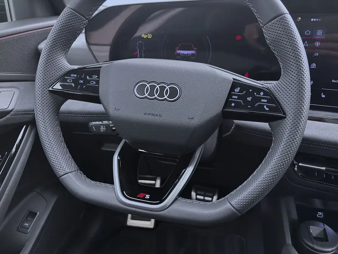 Audi Q6 e-tron - Thumbnail 13