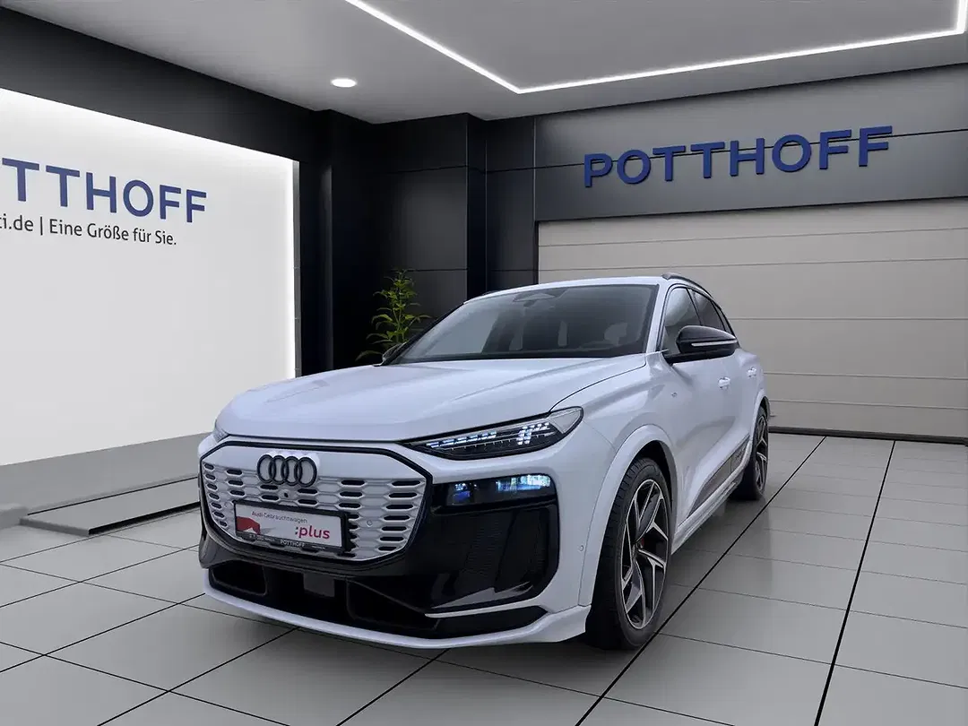 Audi Q6 e-tron - Thumbnail 2