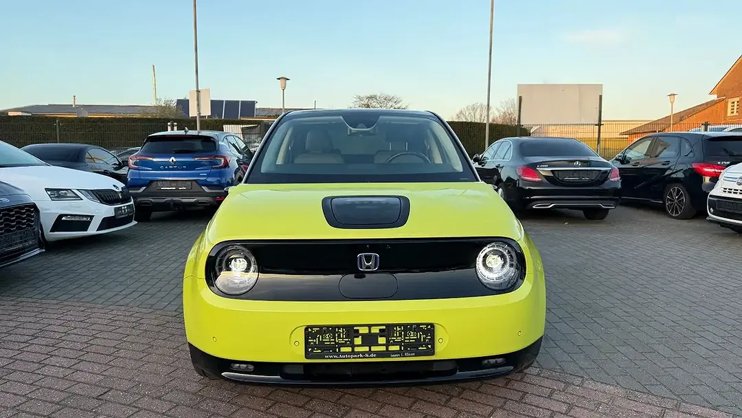Honda e - Thumbnail 3