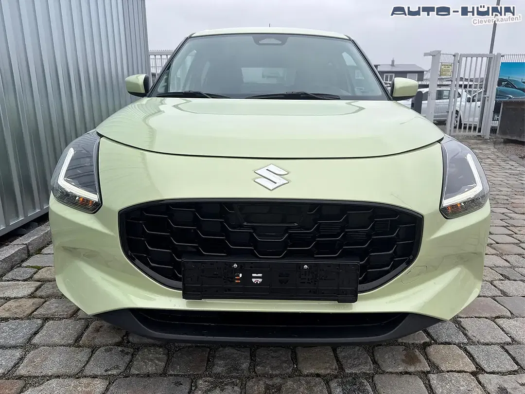 Suzuki Swift - Thumbnail 10