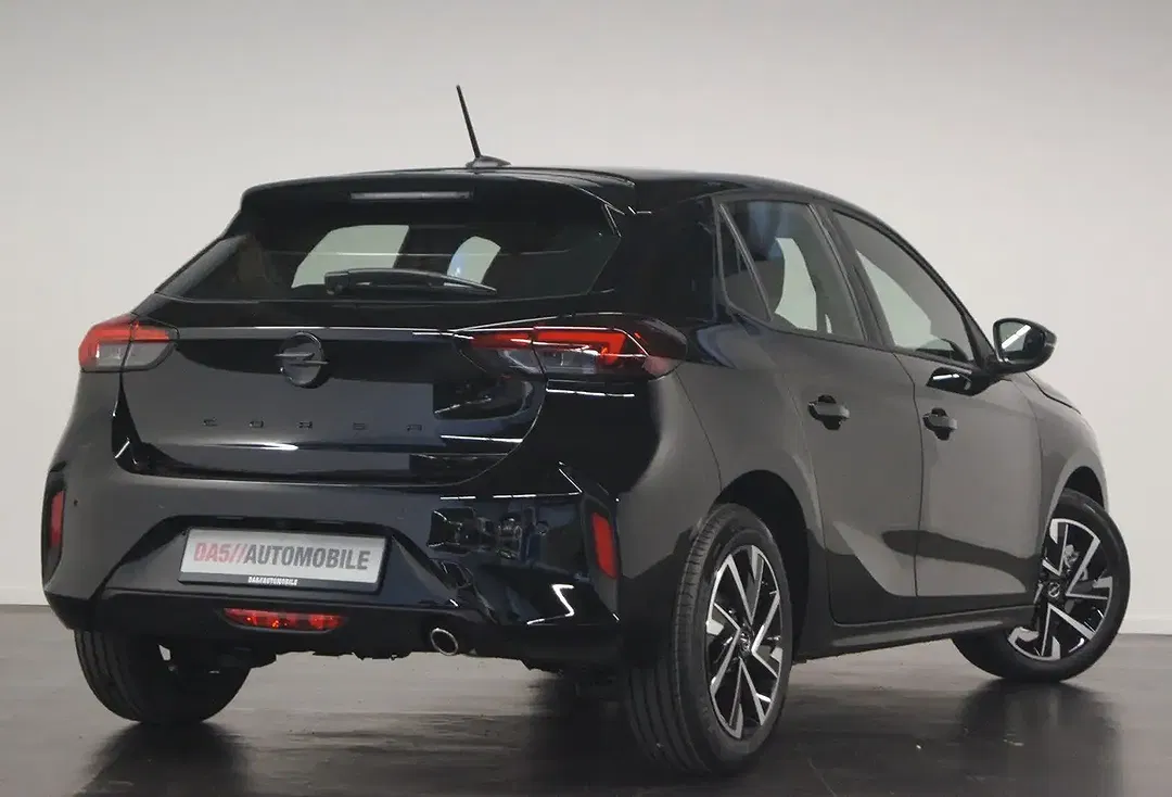 Opel Corsa - Thumbnail 11