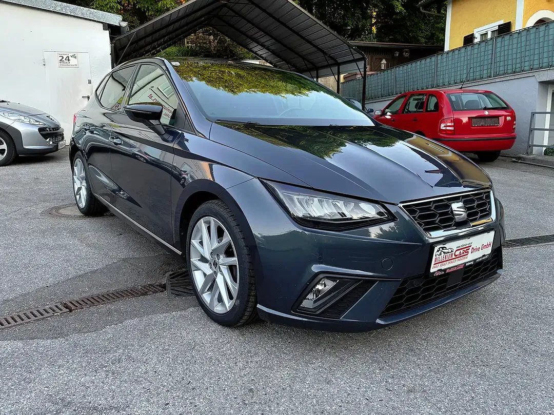 SEAT Ibiza - Thumbnail 10