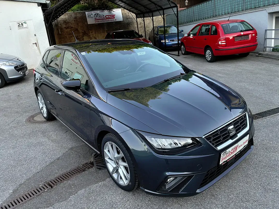 SEAT Ibiza - Thumbnail 11