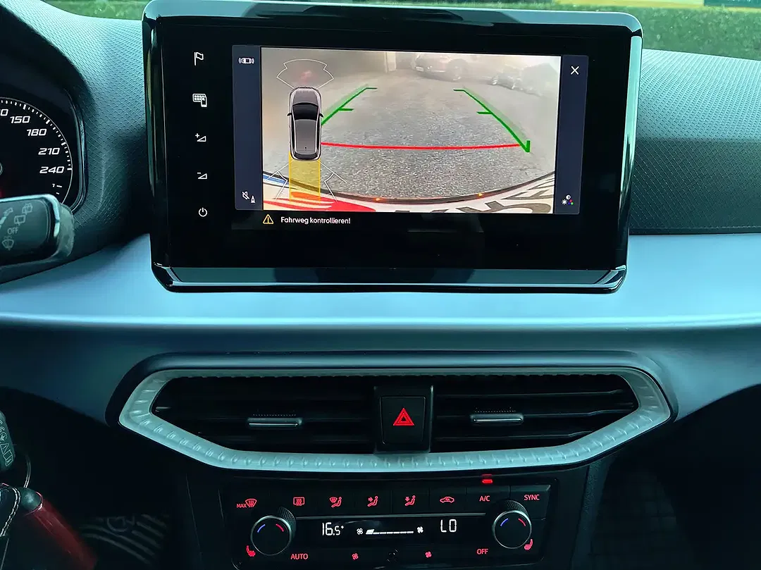 SEAT Ibiza - Thumbnail 20