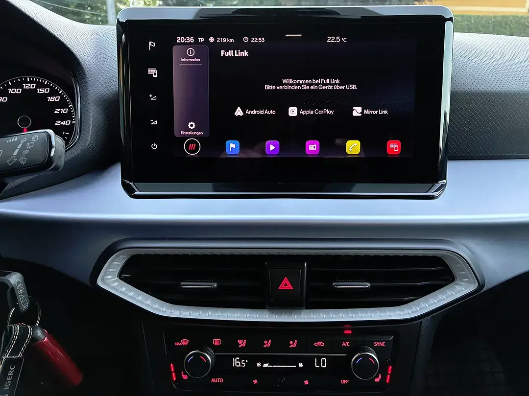 SEAT Ibiza - Thumbnail 24