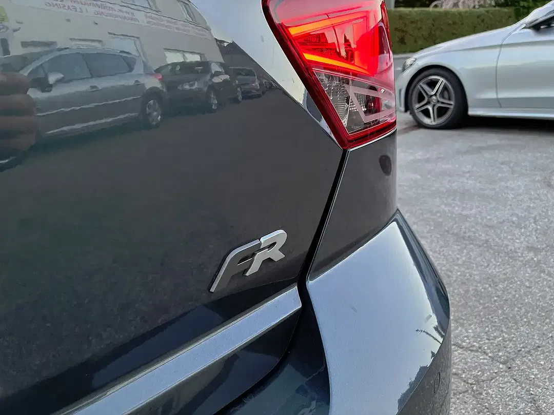 SEAT Ibiza - Thumbnail 38