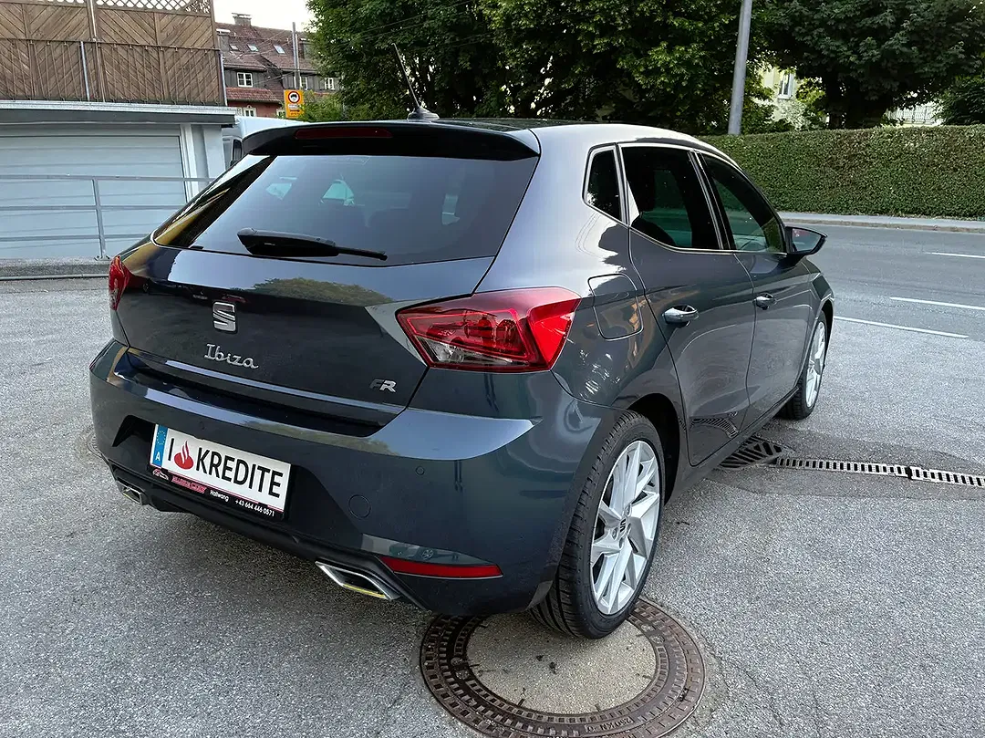 SEAT Ibiza - Thumbnail 8