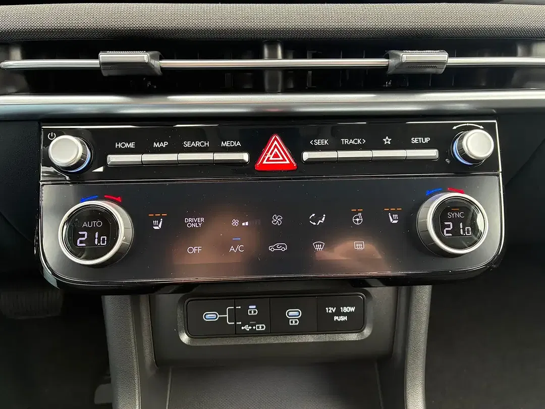 Hyundai TUCSON - Thumbnail 16