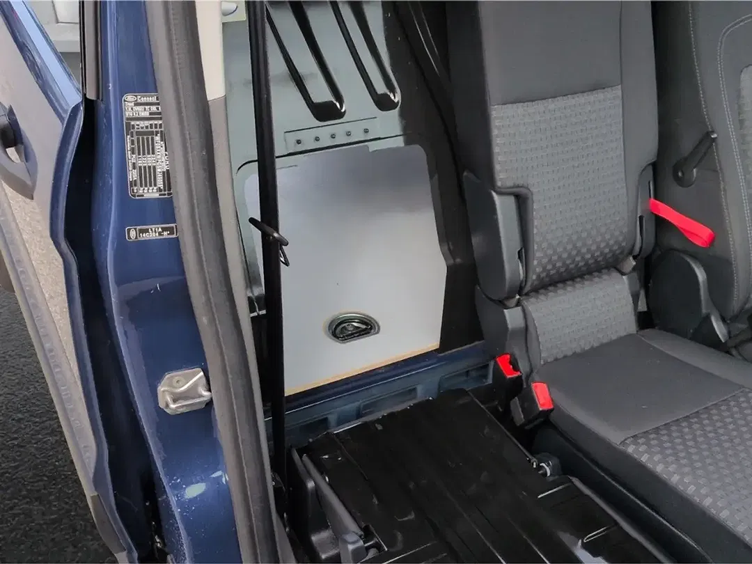 Ford Transit Connect - Thumbnail 10