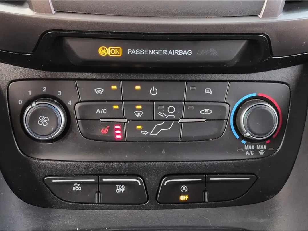 Ford Transit Connect - Thumbnail 14