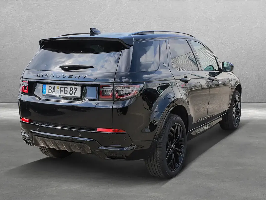 Land Rover Discovery Sport - Thumbnail 2