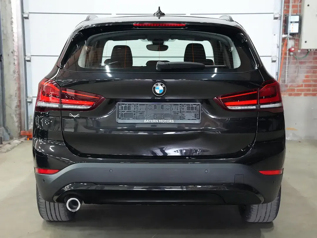 BMW X1 - Thumbnail 6