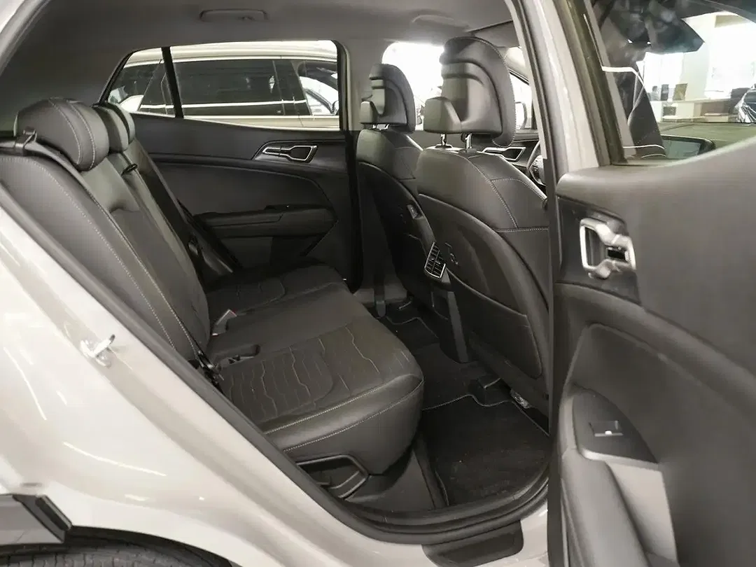 Kia Sportage - Thumbnail 11