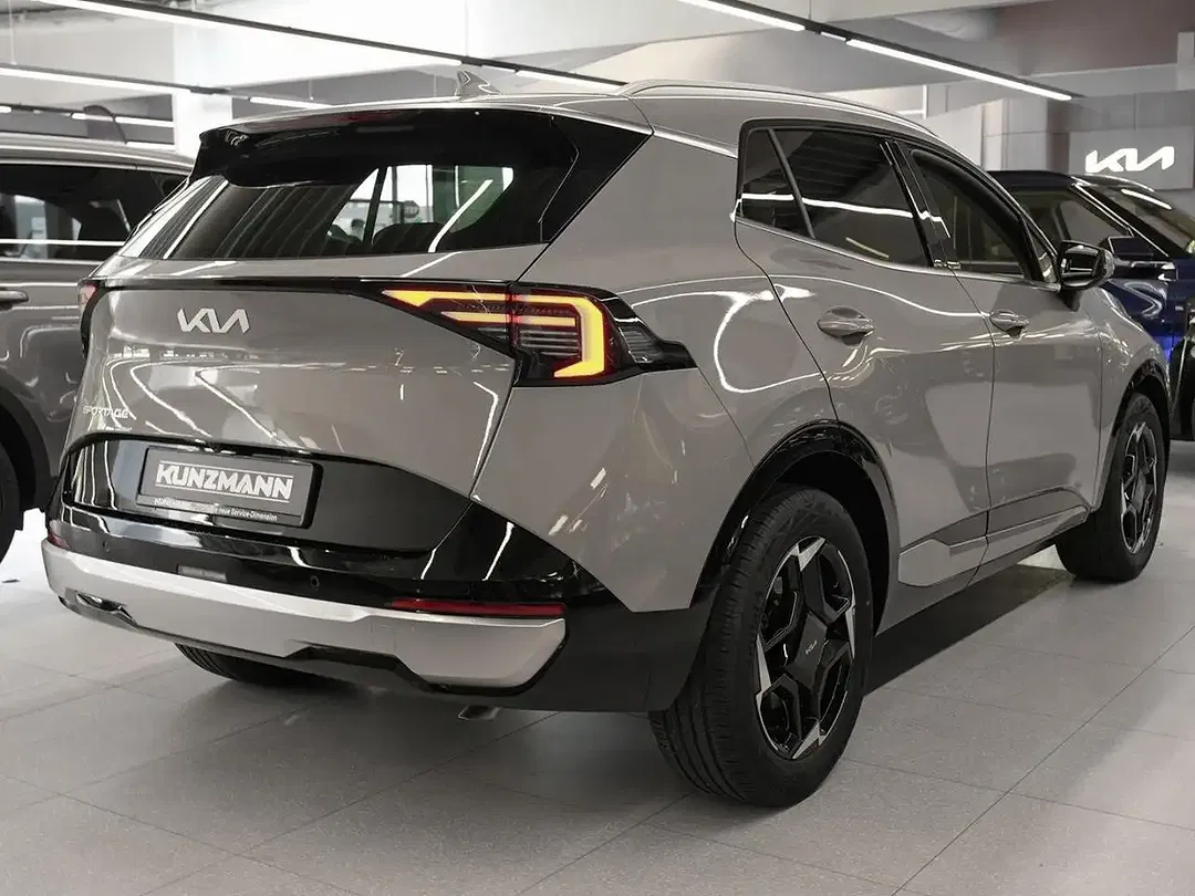 Kia Sportage - Thumbnail 3