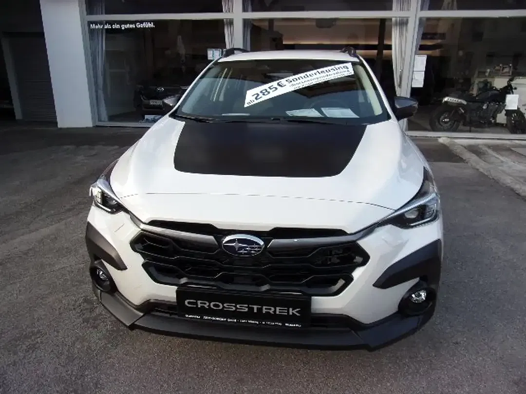 Subaru Crosstrek - Thumbnail 1