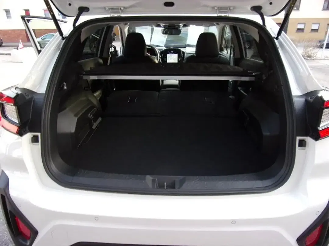 Subaru Crosstrek - Thumbnail 14