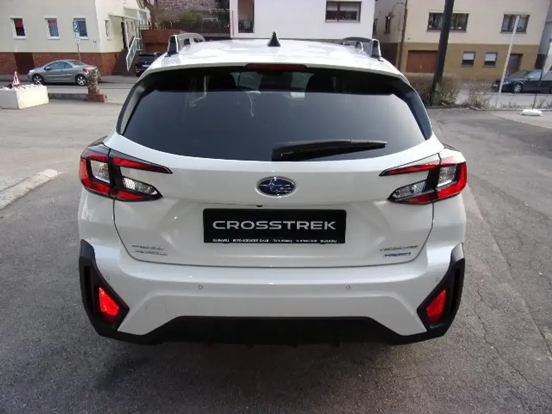 Subaru Crosstrek - Thumbnail 3