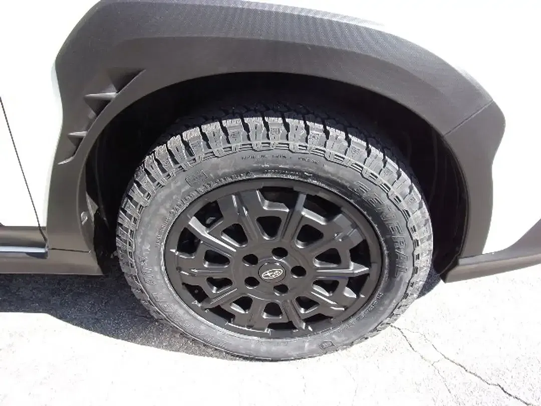 Subaru Crosstrek - Thumbnail 5