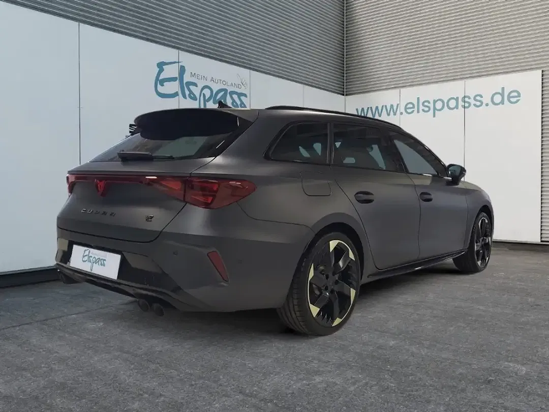 CUPRA Leon - Thumbnail 4